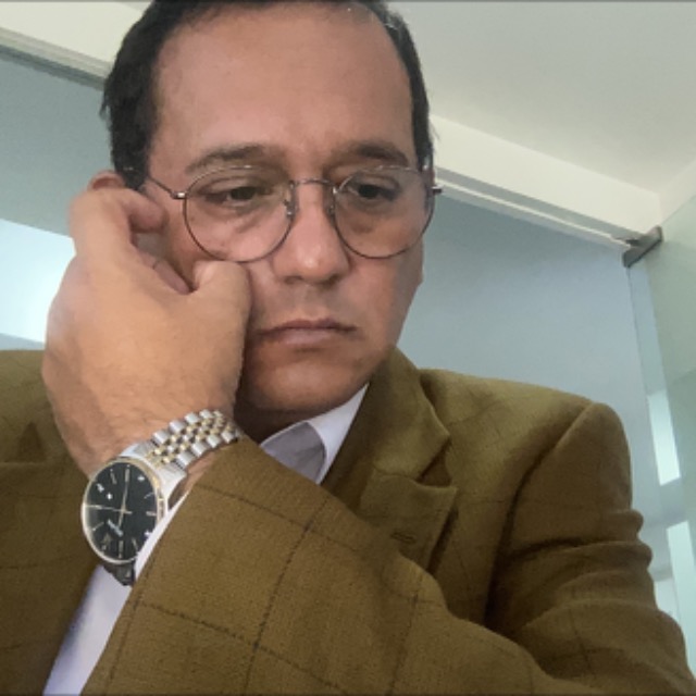 HvMurillo's tweet photo. @AleLadyBird Claro que el clima que tenemos en la mayoría de la CD de México, pero claro que lo puedes "tropicalizar" con ropa adecuada para nuestro entorno, saludos. https://t.co/HMFDDZ9DkX