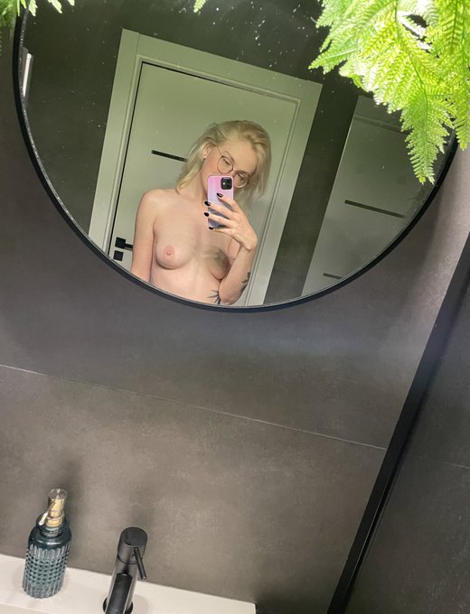 Naughty evening mood🤍 #model #piercing #horny #slut #selfie #blondie #webmodel https://t.co/3QUoKiXY<a href="/tag/model"class="tags">#model</a><a href="/tag/piercing"class="tags">#piercing</a><a href="/tag/horny"class="tags">#horny</a><a href="/tag/selfie"class="tags"><span>#selfie</span></a><a href="/tag/blondie"class="tags"><span>#blondie</span></a><a href="/tag/webmodel"class="tags"><span>#webmodel</span></a><a href="/tag/slut"class="tags"><span>#slut</span></a>