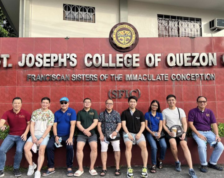 theklmanuel's tweet photo. #TeamReSA π CPALE Board Ops Day 2 with Team FEU!!! ππ https://t.co/m6pwEelFIW