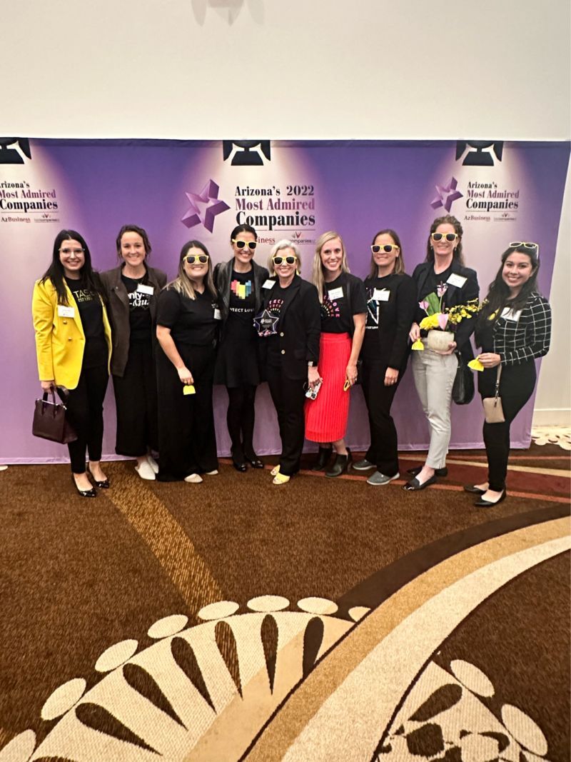 BestCompaniesAZ's tweet photo. Congratulations to these wonderful companies on receiving Spotlight award nominations last night! 🏆
- @HMSFirst
- @FirstBankpr
- @axon_enterprise
- @BBBPacificSW
- @CHASSEteam
- @Dbacks
https://t.co/I84rlJdrpy
#MAC2022 https://t.co/RDlUIZlFSM