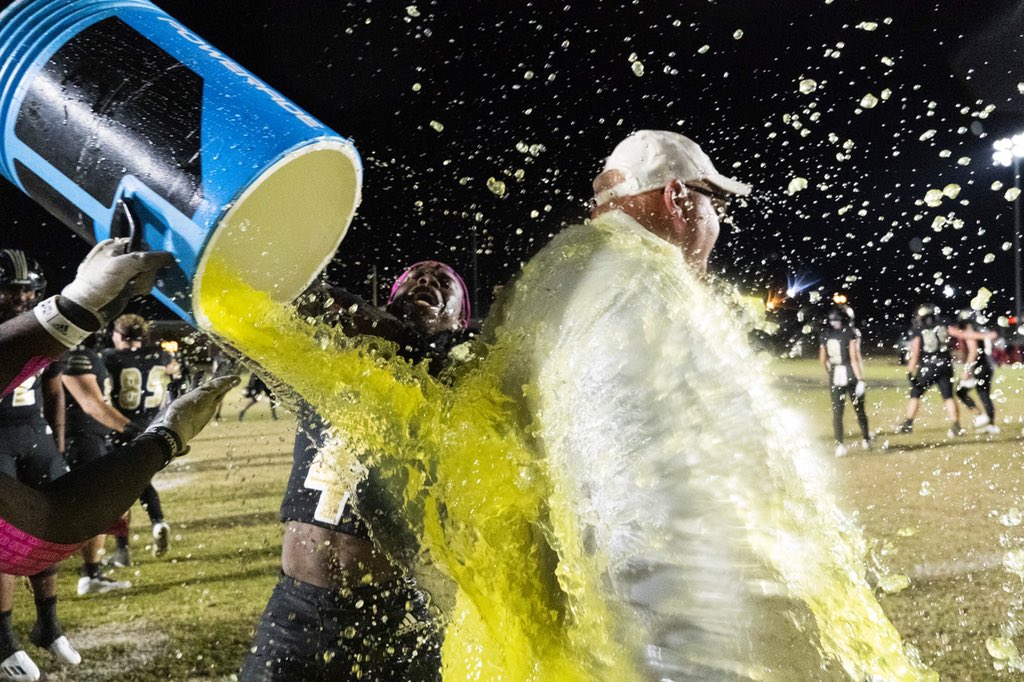 NEMCCTigers's tweet photo. FB | Chilly October nights were made just for @POWERADE victory showers in #TigerTown!

🗣”This is awesome. It was an awesome performance. I couldn’t be any more excited or proud.” - Coach Davis https://t.co/my5iWknGJY