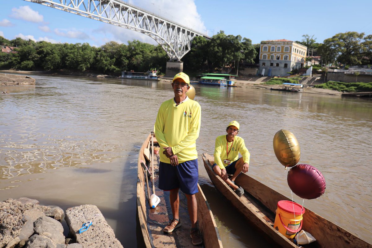gobertolima's tweet photo. .....
#LesContamos | En la celebración del Día del Árbol 🌳 en  #Flandes, hicimos entrega de canoas🛶 a los pescadores de este municipio, quienes pondrán no sólo realizar su actividad pesquera, también serán los próximos vigías🕵🏽 del río Magdalena y microcuencas del sector. 🏞️ https://t.co/DZED8DRCJU