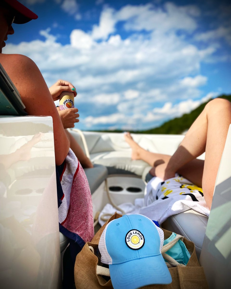 Ladies and Gentlemen, the weekend! 😎🍋