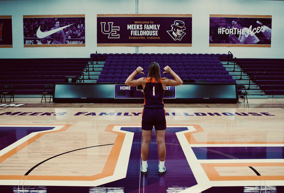 annahamilton01's tweet photo. After an exciting day, I am more than grateful to receive an offer from @UEAthletics_WBB !! Thank you to @CoachRSW for believing in me! I can’t wait to come back. Go Aces💜🧡@coachtaybo_ @AB_CoachBram @coachtorijarosz @Caleb_Poston @JasonLitz @_Lady_Cougars_ https://t.co/7OyOm18S32