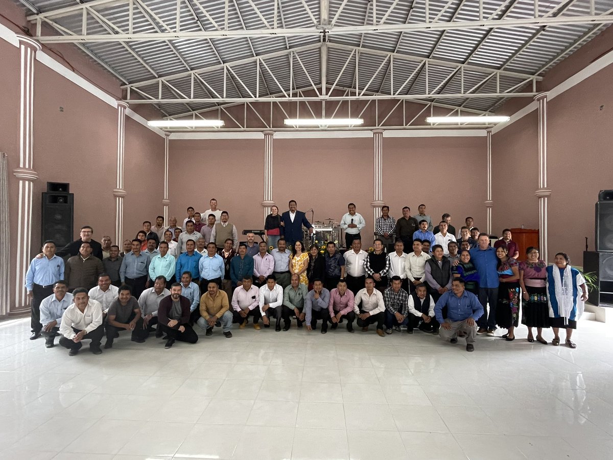 Los héroes anónimos! Pastores de una región en las montañas de Chiapas.