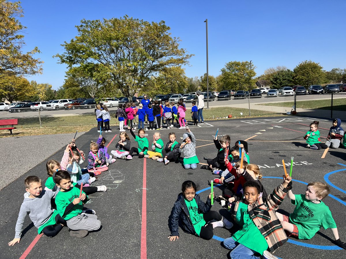 misszaenkert's tweet photo. Walk-a-thon was a blast!! Thank you PTO❤️
#HECSwalkathon #HECSmagic https://t.co/6HlBRn39LC