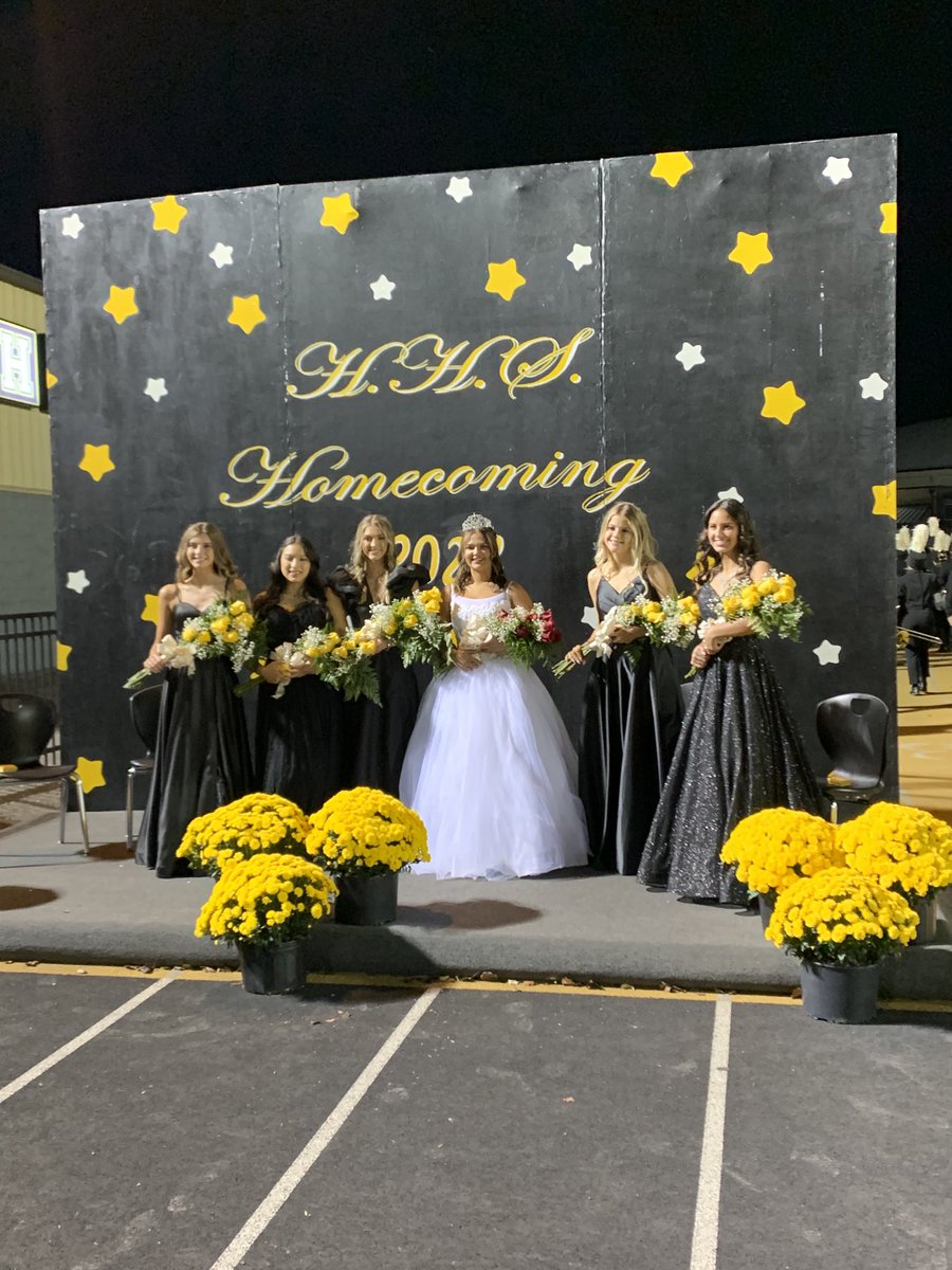 The queen and her court!