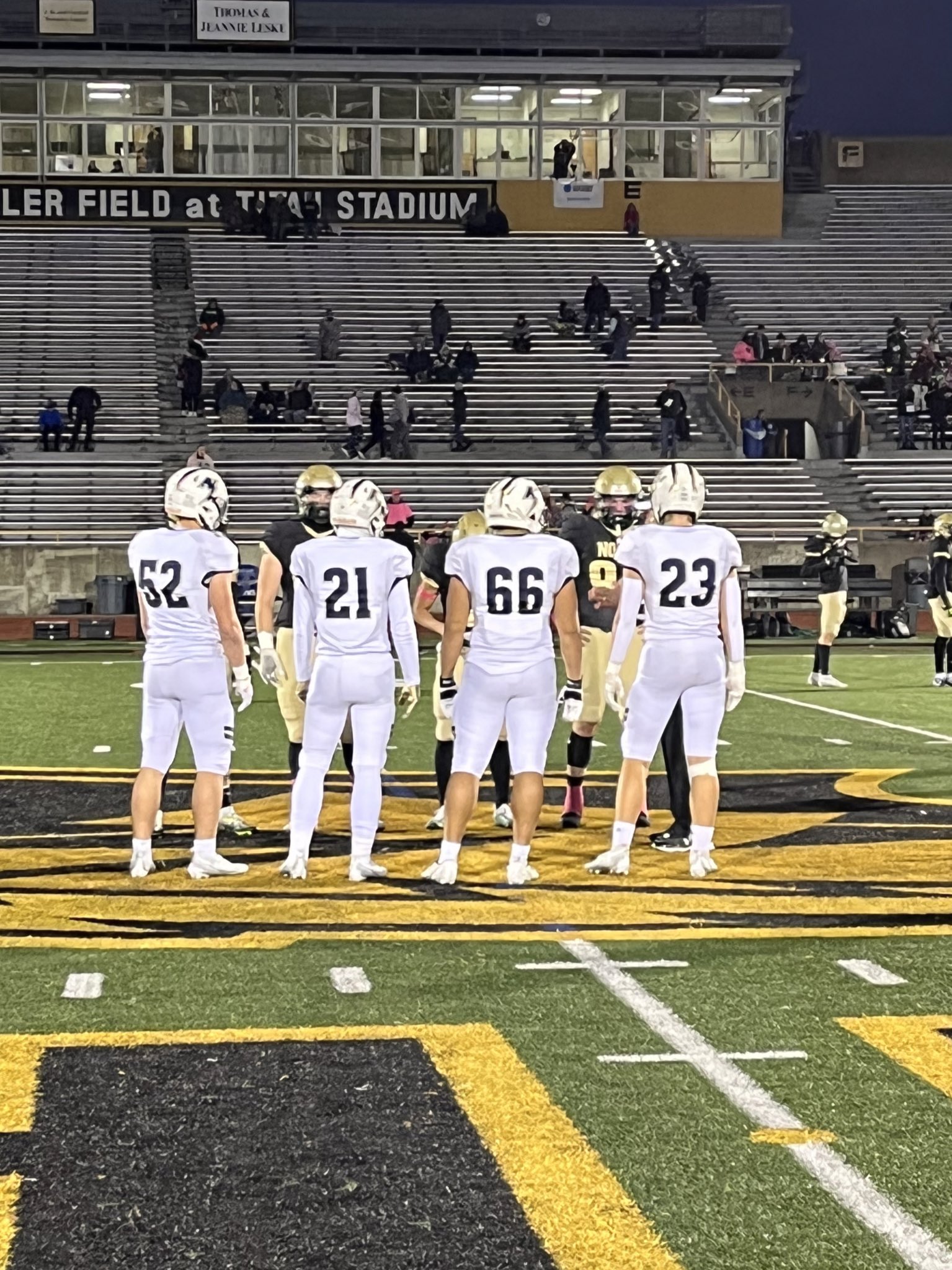 appleton-north-football-anlightningfb-twitter