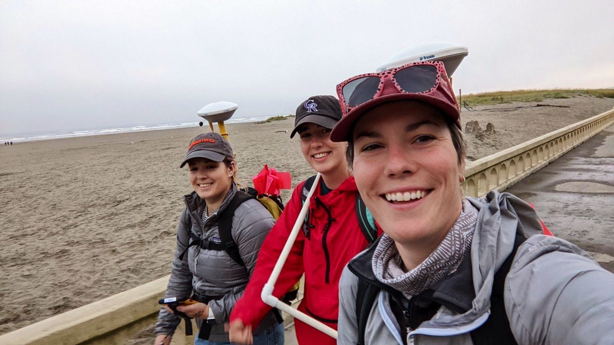 carly_ringer_'s tweet photo. We love field work! Conducting annual topo and vegetation surveys with some fellow grad students on the northern OR coast this week https://t.co/7wkmcA8OWd