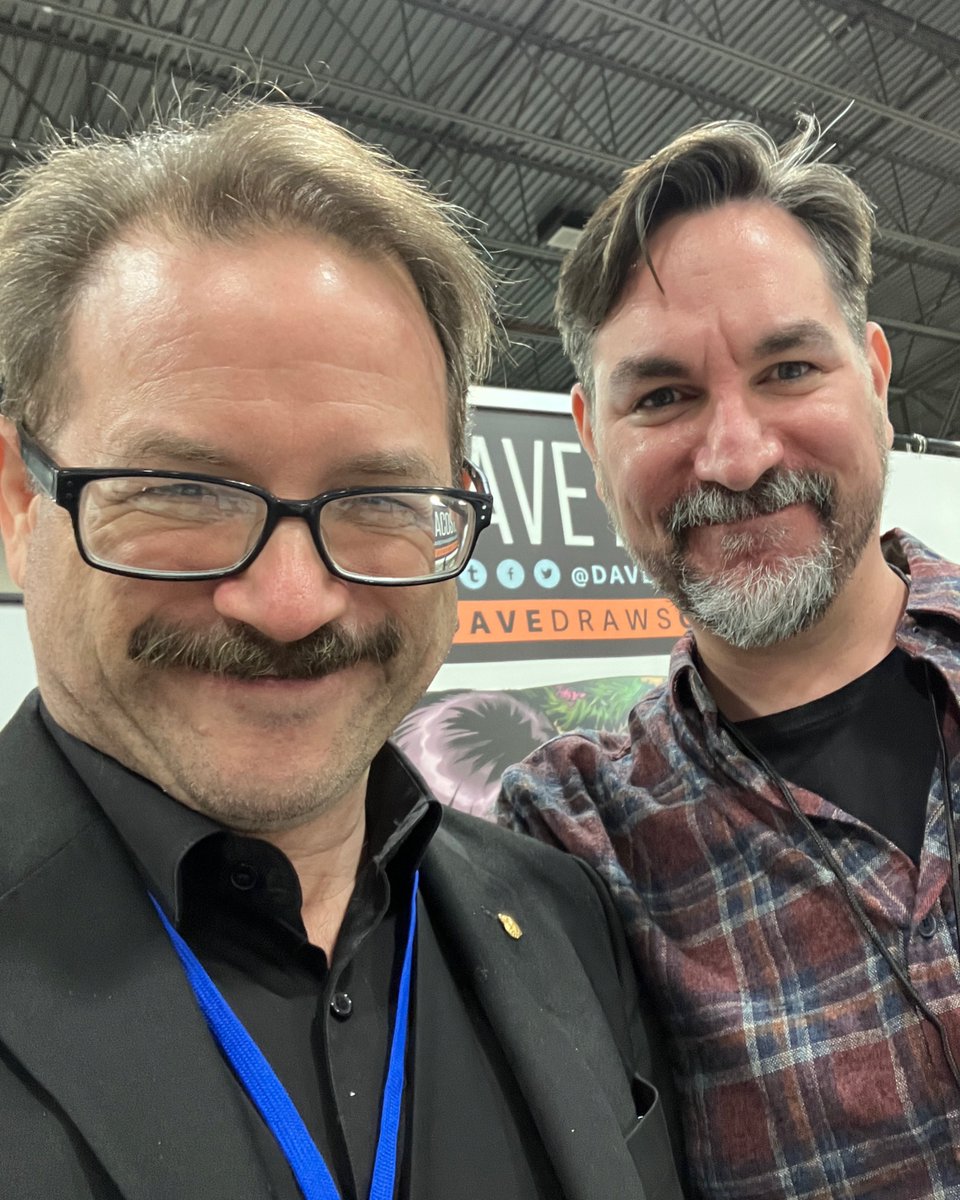 davedrawsgood's tweet image. Finally got to meet @TheRealElvira and @DAvallone for the first time today @MotCityComicCon. Longtime buddy @inkmachine joined us for a Team Elvira meet up. What a day!