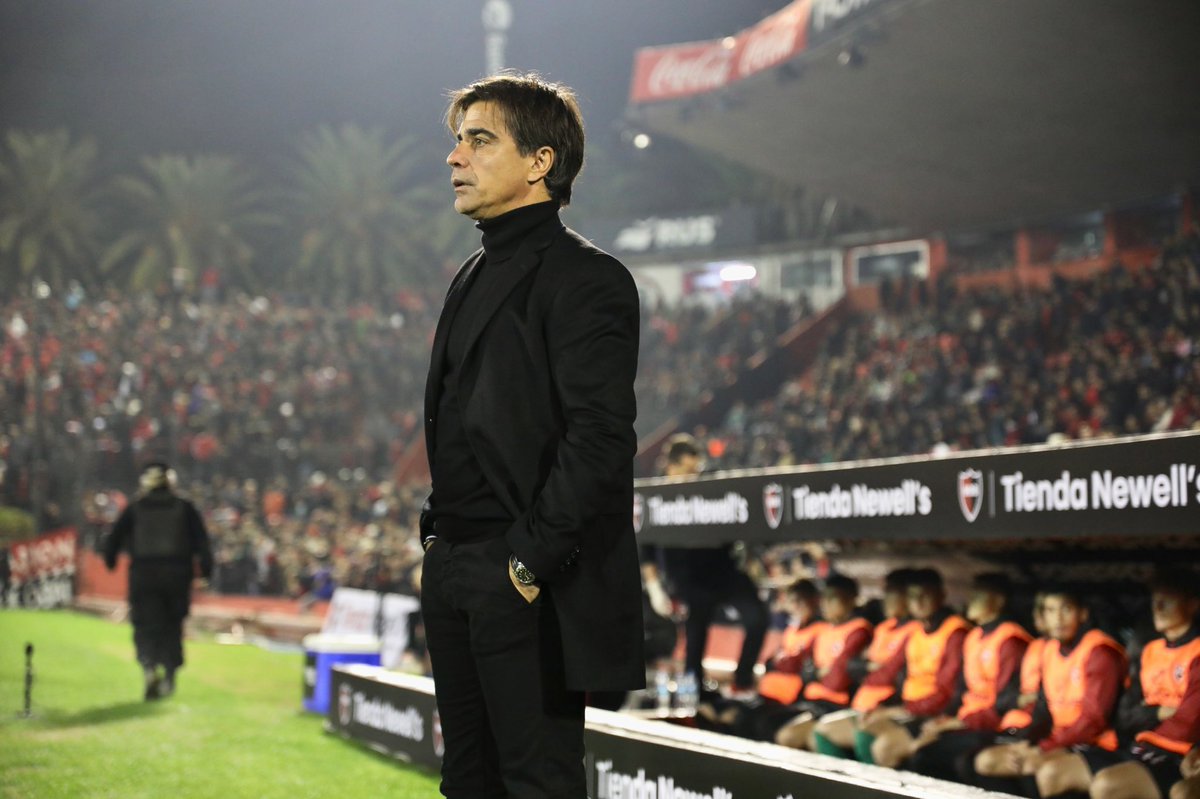 NobImagenes's tweet photo. Newell’s Old Boys volverá a jugar una copa internacional. Agradecimiento a quien lo merece. https://t.co/ZXnX29mjzI