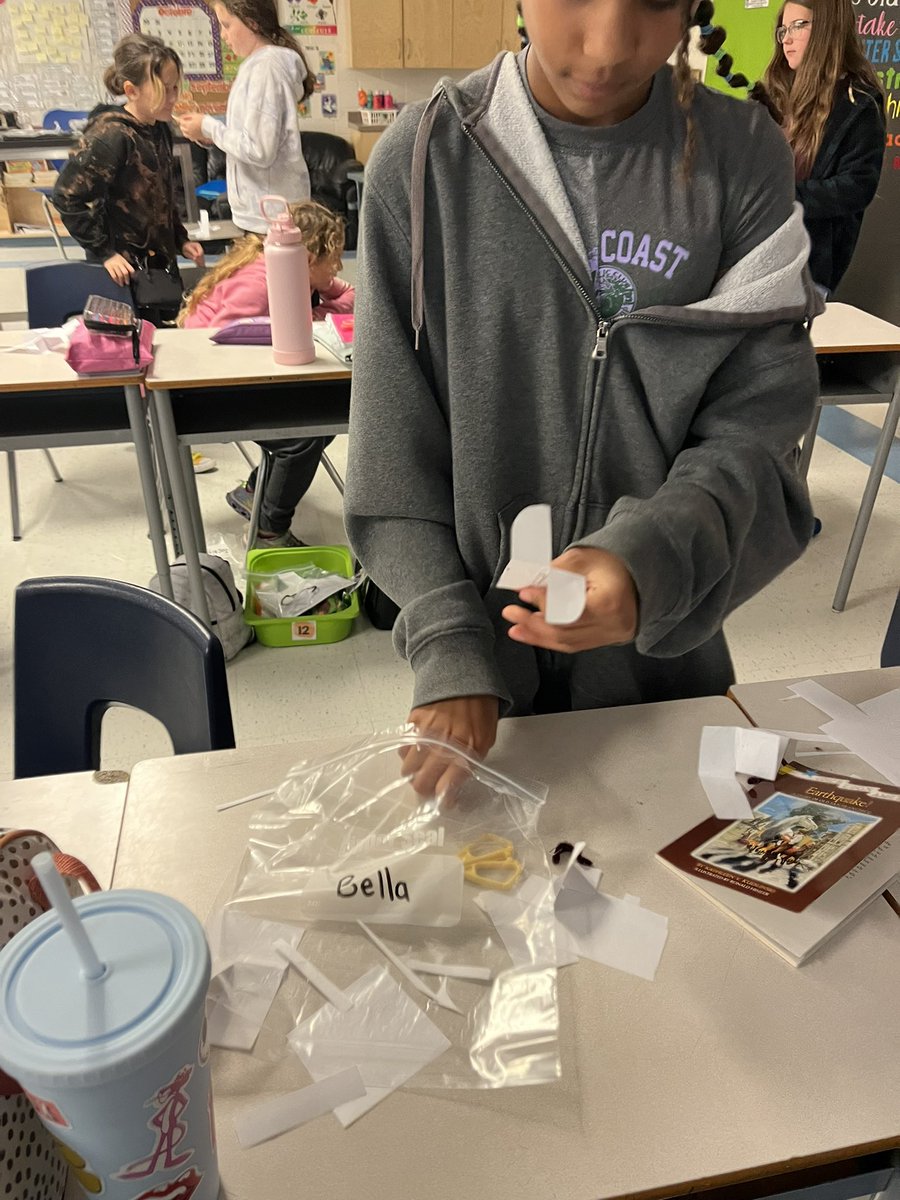 MmeRizzo's tweet photo. Thanks @LetsTalkScience for a great STEM challenge this week! We learned about the biodiversity of seeds and how they get around! 🌳 🌲@PATocsb https://t.co/FnPF7WJYOX