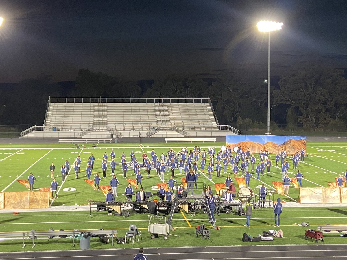 MrsManningMusic's tweet photo. Our 8th graders loved performing the fight song along with the Champe Marching Knights, getting to know their future HS band friends, and watching the HS band perform their competition show! #proudteacher #marchingband @Mrs_Friend_MMS @ChampeBand @LCPS_Mercer https://t.co/fr1AO53xgj