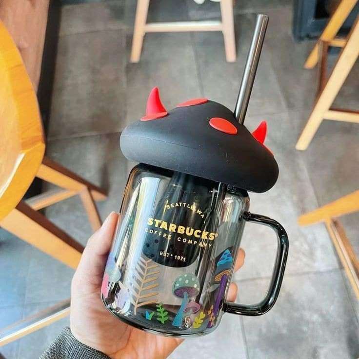 _cat_schmidt_'s tweet photo. @Starbucks 

I am very disappointed in you. I have recently shed tears over not being able to purchase a mushroom tea steeping cup. 

My heart has been shattered into a million pieces. https://t.co/MNuC7xFNVp