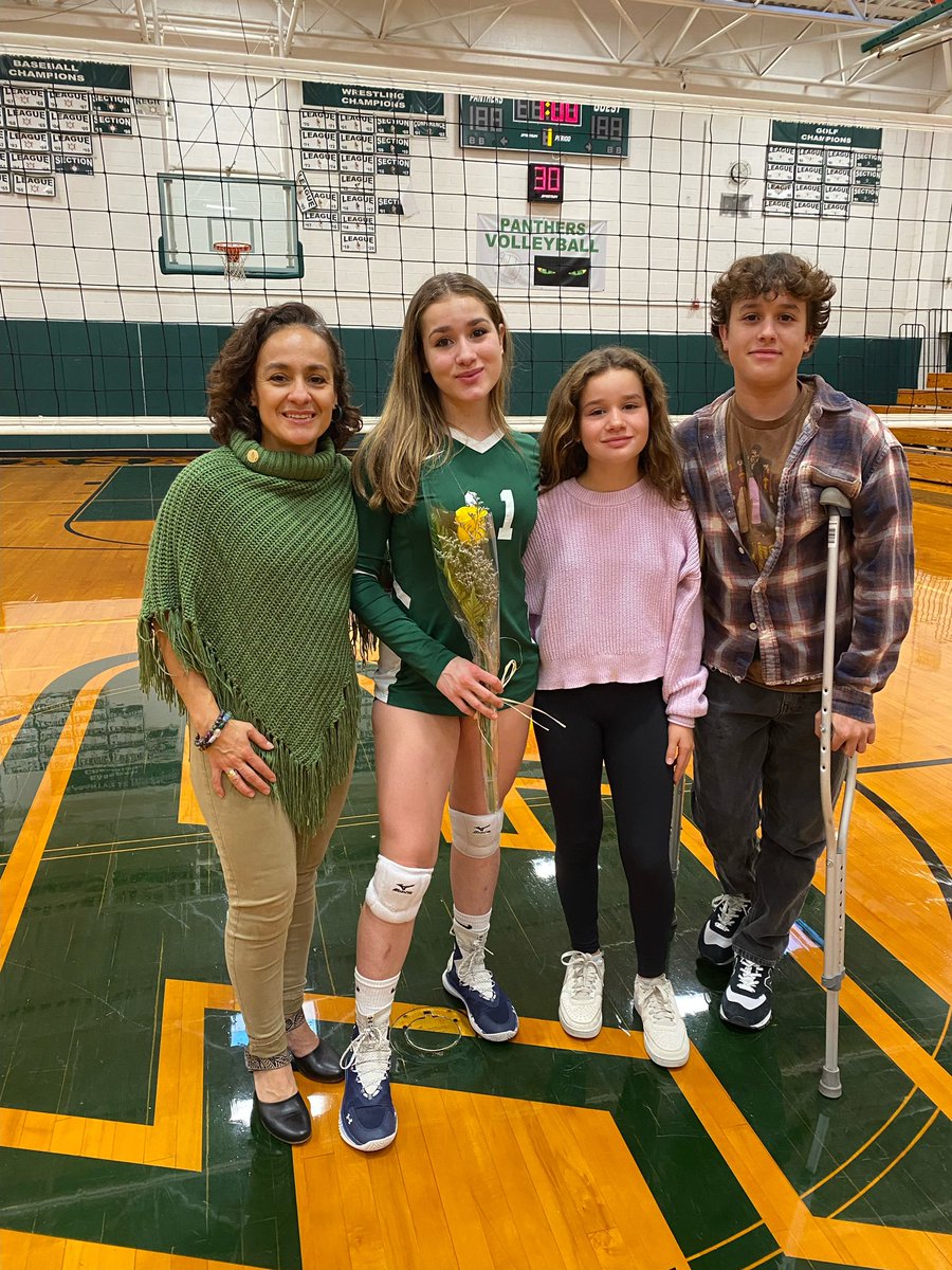PVilleAthletics's tweet photo. A great 3-1 victory on a day where we celebrate our two amazing Seniors. Scores: 25-6, 25-22, 28-30, 25-18 @phsgvolleyball @Pville_6th_man @MrPalumboPHS https://t.co/7lszqjElyh