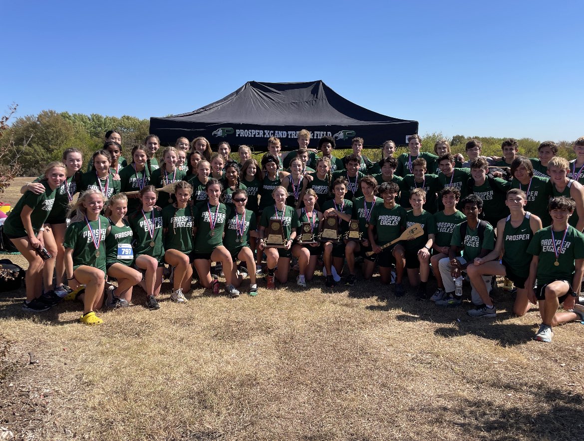 ProsperXCTrack's tweet photo. So proud of Prosper XC! You all are the true definition of RTB. Together you can accomplish anything!! 🦅💚 @ProsperHS @ProsperISD @PISD_Athletics @UTexas35 https://t.co/1akKkvfGTA