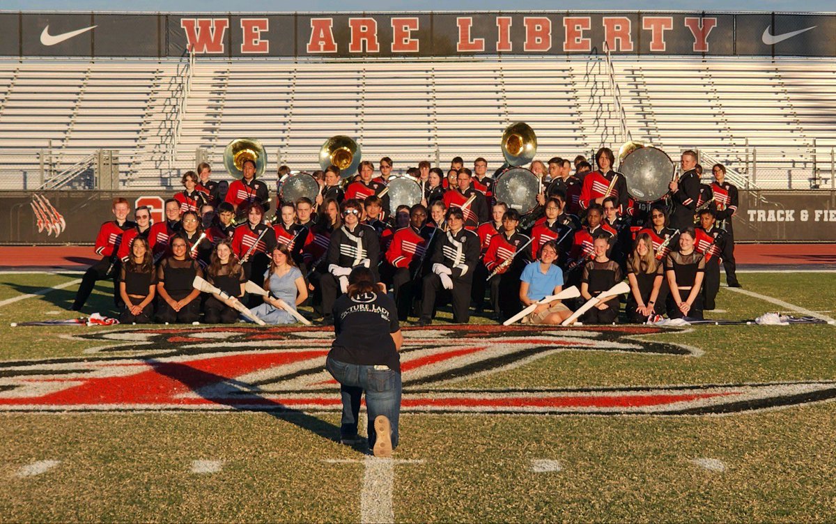 ThePicture_Lady's tweet photo. On the field early for Friday night selfie…. Picture Lady does ALL sports! #LHS Band is very close to my heart… with my oldest in the Army Jazz band after four years at Liberty High School with band followed by ASU band… @LHSAthletics22 https://t.co/NmZUFw4Qln