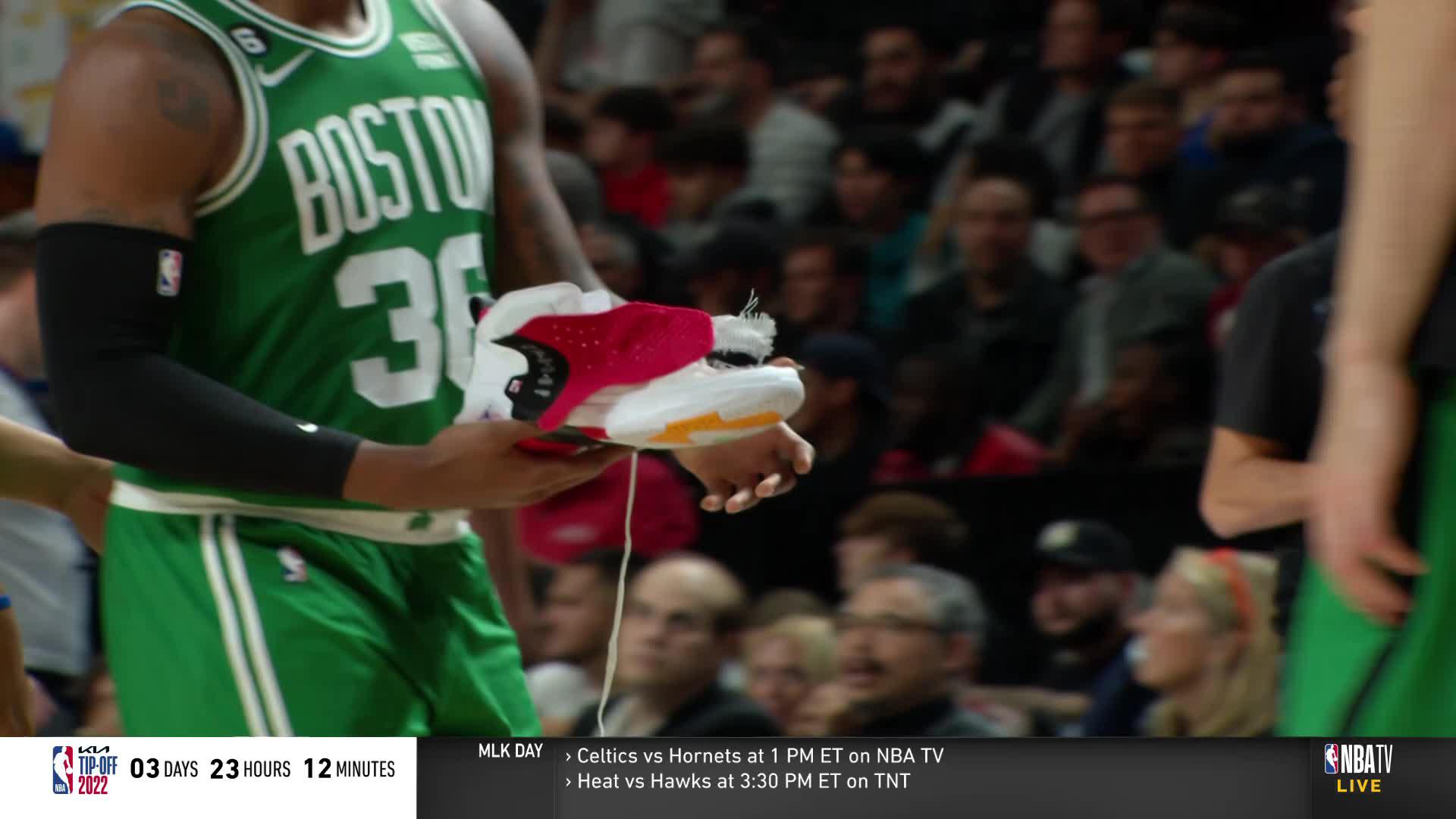 Celtics: Grant Williams shoe shockingly exploded on the court