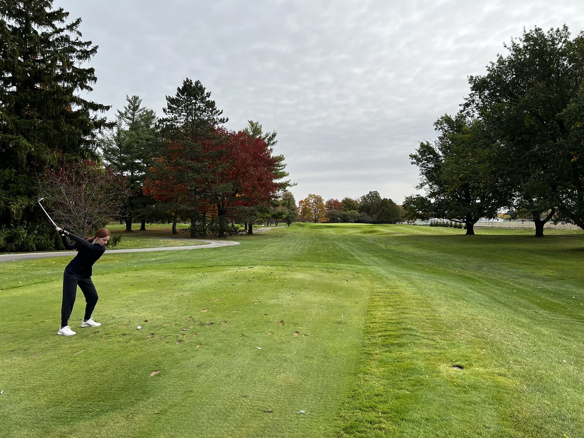 SLE_girlsgolf's tweet photo. Grace had our low score today after shooting an 89 in the MHSAA State Finals! Be East!🐾⛳️🐾 https://t.co/30epXpzsRh