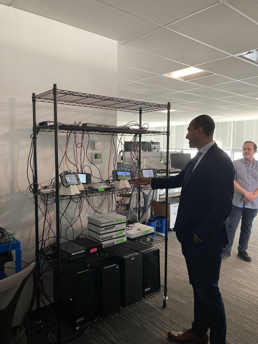 Did you know BC is a 🌎 leader in Interactive Digital Media? 
Today <a href="/BrendaBaileyBC/">Brenda Bailey</a>, <a href="/DigiBC/">DigiBC</a> &amp; I visited a few of our world class video game studios. 

Thanks to <a href="/EASPORTS/">EA SPORTS</a>, <a href="/skyboxlabs/">SkyBox Labs</a> &amp; <a href="/PhoenixLabs/">Phoenix Labs</a> for hosting us and showcasing remarkable and innovative facilities and projects!