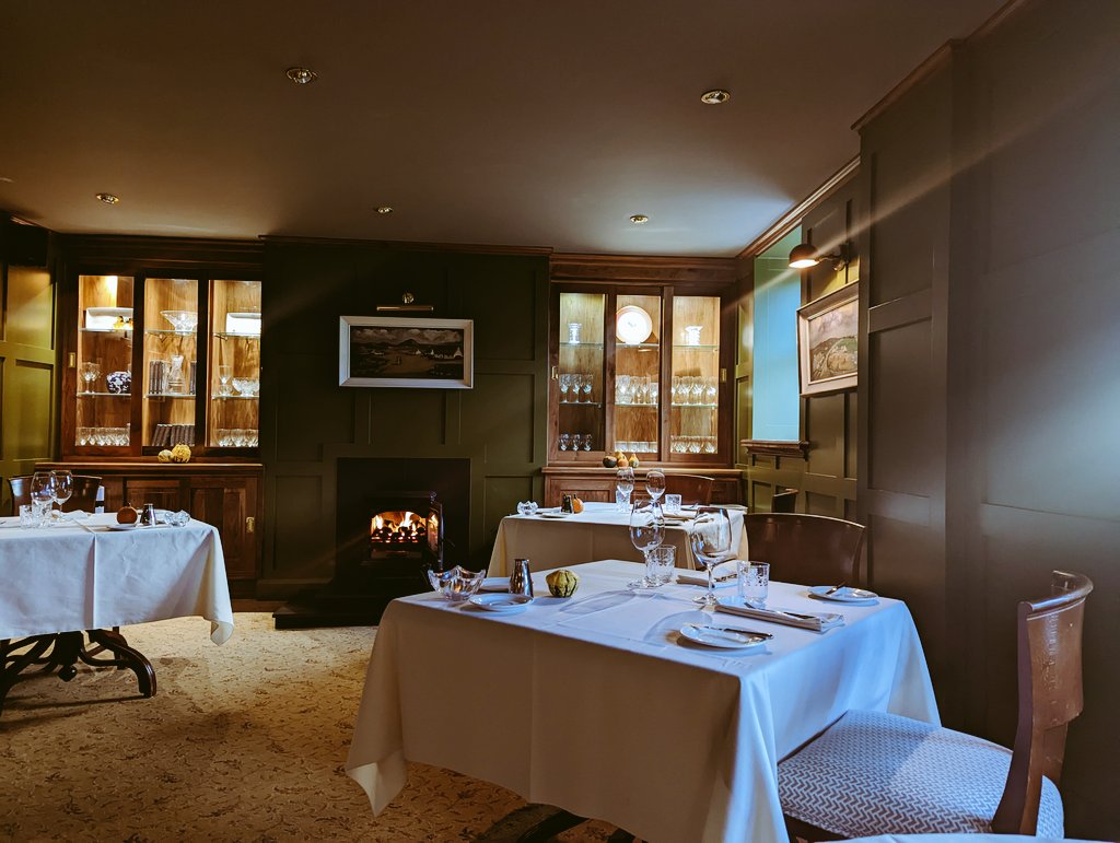 The Olde Post Inn tweet media