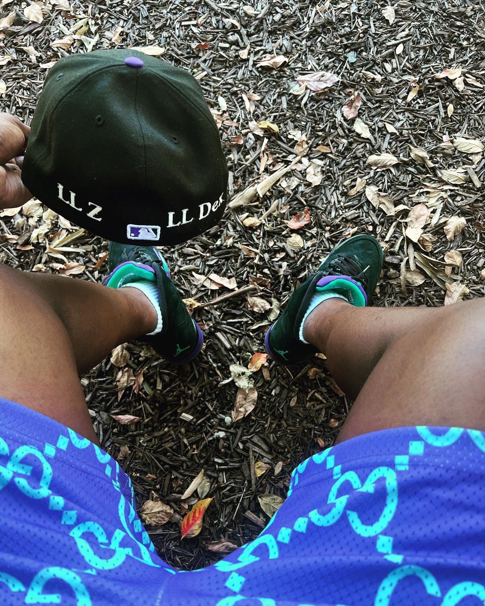 teamjbreezey's tweet image. Life’s Gucci 🍇 #LLZ🕊 #LLDex🐰