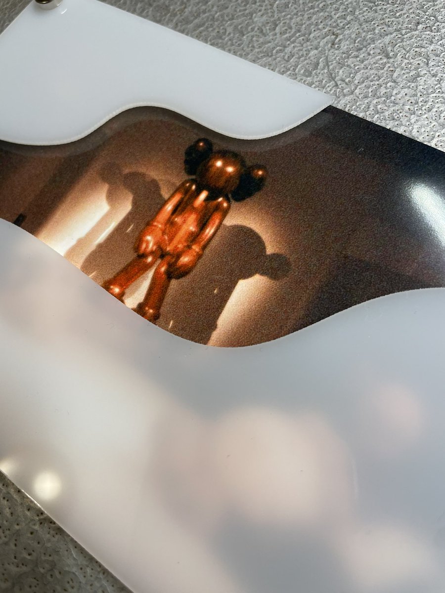 Sometimes you need a quick project pick-me-up; this was mine today. Translucent acrylic frames that partially obscure the photos underneath. 📸