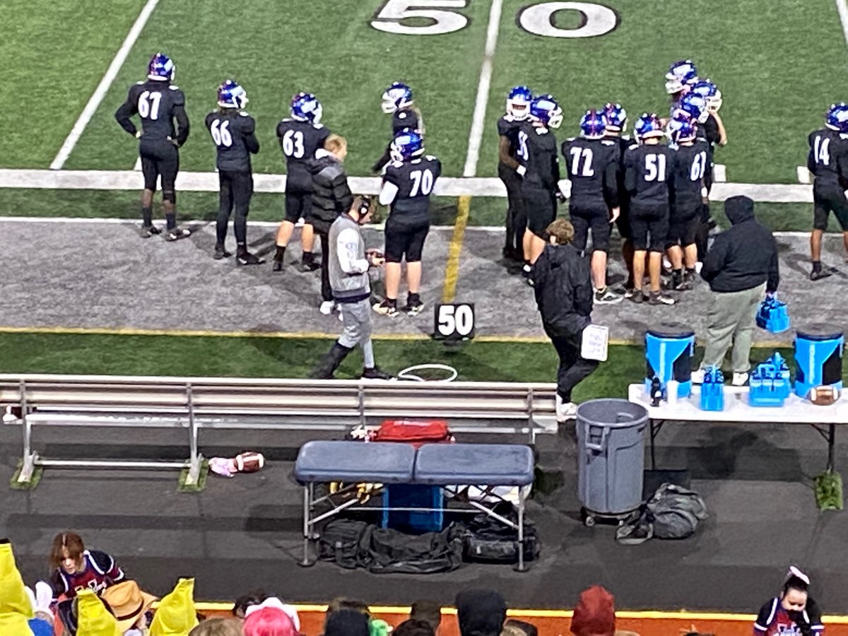 Washington’s Chase Mahoney is wearing a headset and has   Defensive play chart attached to his belt. He’s a player. #iahsfb