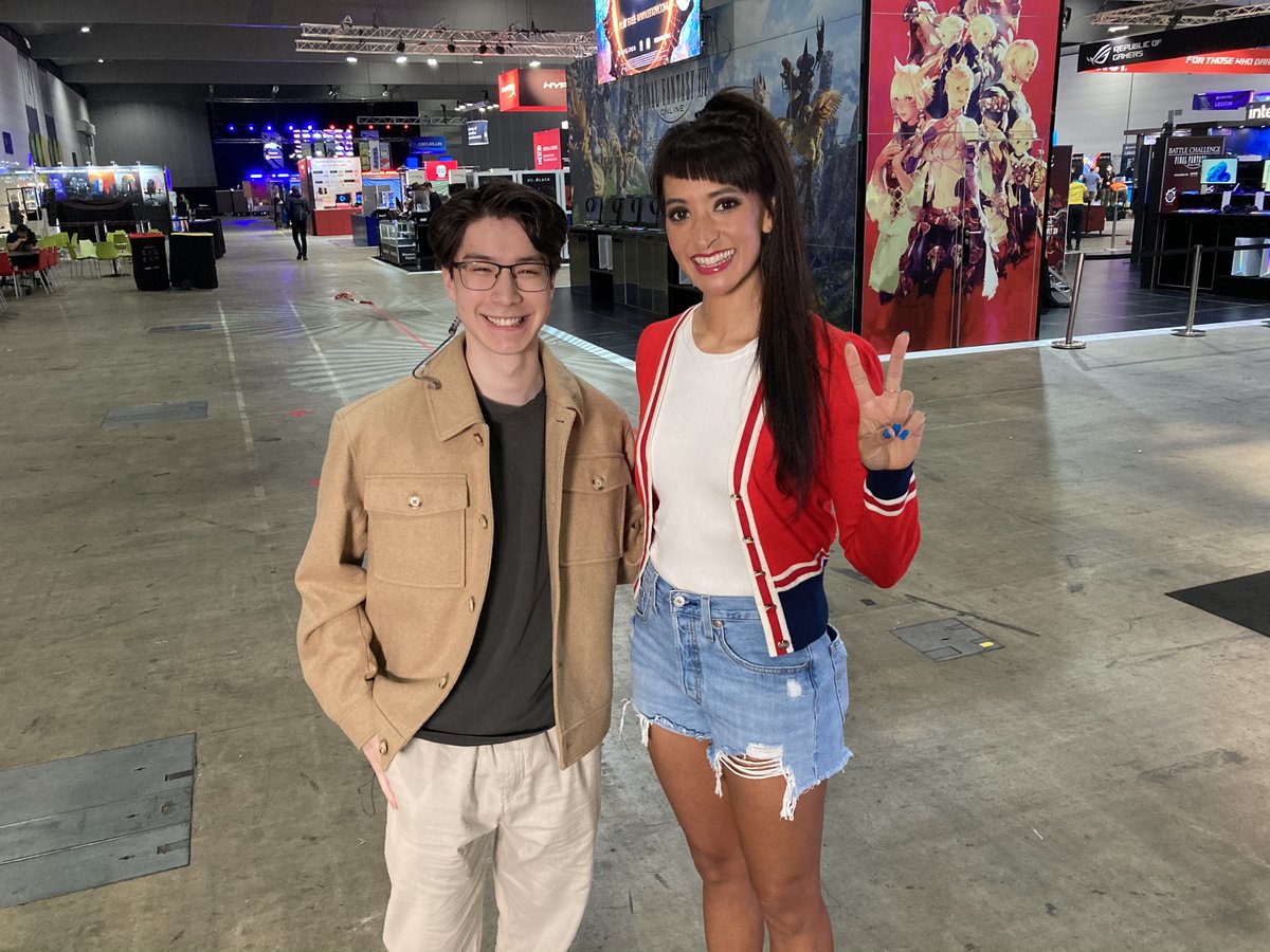 Leah de Niese tweet media