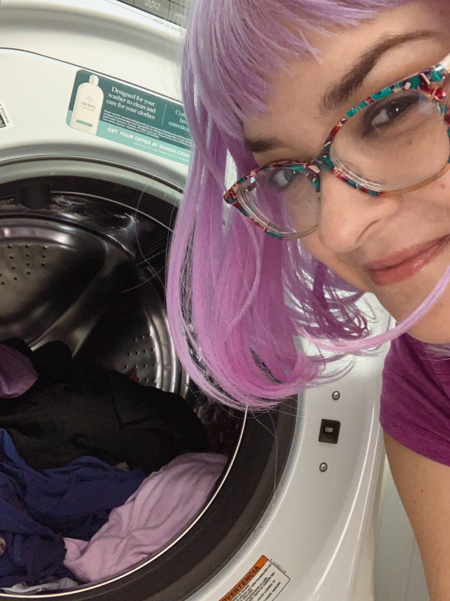 lovemoonrising's tweet photo. Guys I did laundry for the first time today since 1996. Feelin so chuffed for my lil broken hot mess self. I’m doin it — I’m  s u r v i v i n g all on my lonesome. #weirdo #genX #abandoned #spacegirl #earthblues #lifeexperience https://t.co/Kjc4Os0S7j