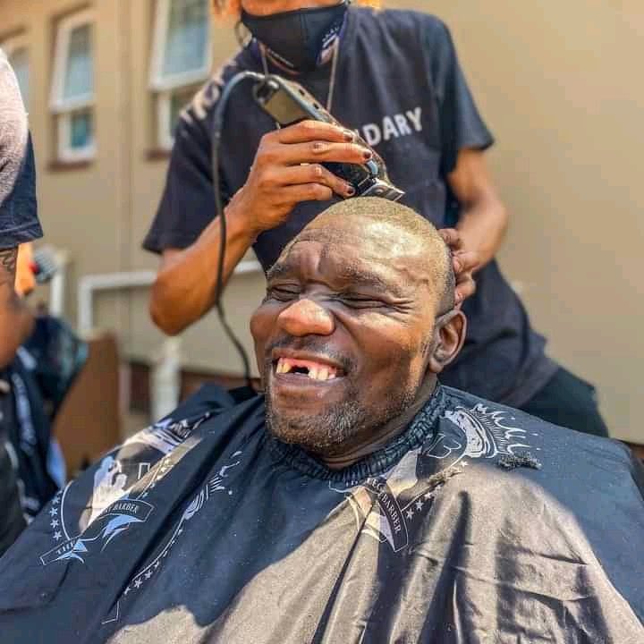 KSilabi's tweet photo. Kwesta cassper a-reese #NoBraDay #OrlandoPirates help me find his picture done with the ka kopa https://t.co/LuvgrEVtta