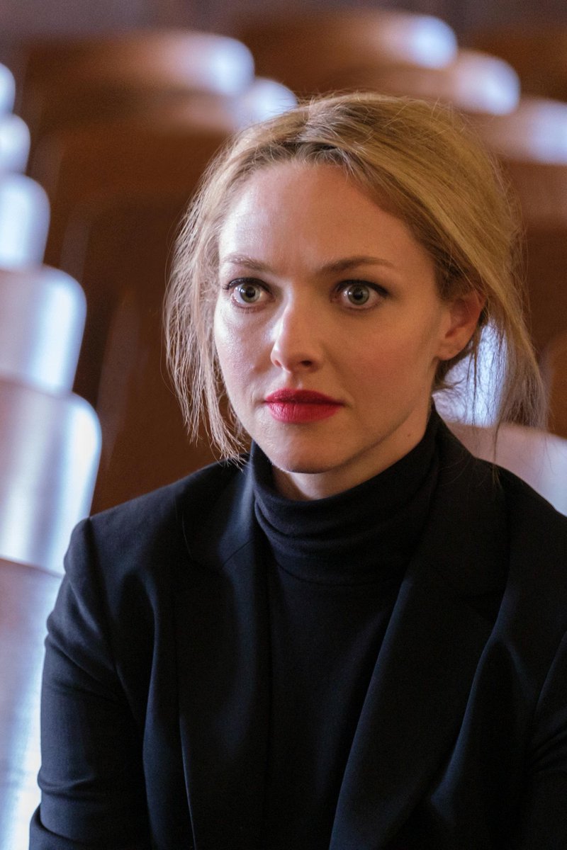 CrystalRiehl's tweet photo. @DaniHenReyes @M3gan I am actually seeing Amanda Seyfried. https://t.co/HfHeHkSKWN
