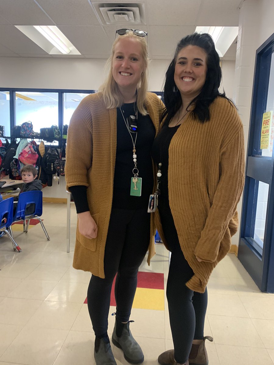 wiffenGr2's tweet photo. Twin day @exeteres https://t.co/wid7TXnYQi