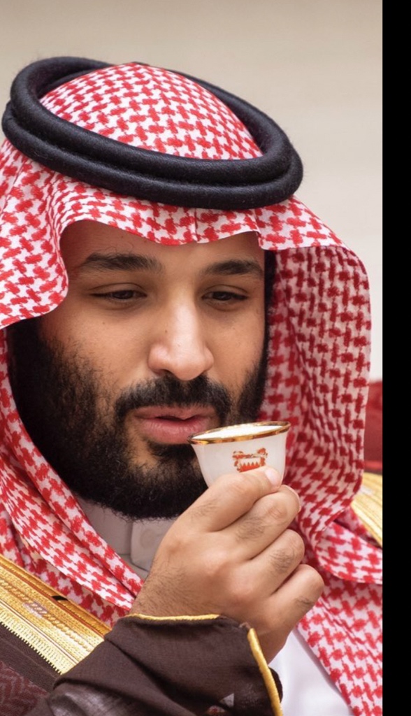 fayez_malki's tweet photo. العالم قايمة وقاعدة
وكحيلان 
يتقهوى عز الله يعزززززززك
#محمد_بن_سلمان 
القوووووة الله لا يبارك بالضعافه https://t.co/Qma5fQtile