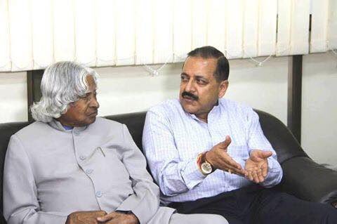 DrJitendraSingh's tweet photo. Fondly remembering the tallest science genius of our times, Dr #APJAbdulKalam on his birth anniversary. 
It was a privilege to have been associated with Dr Kalam, personally and professionally. https://t.co/5ScHdT4YGs