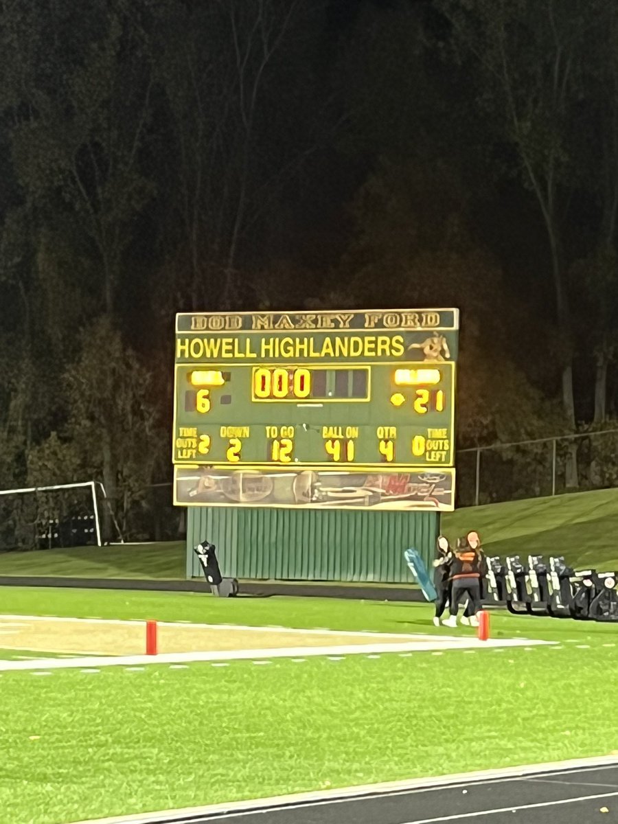 BHS Student Section tweet media