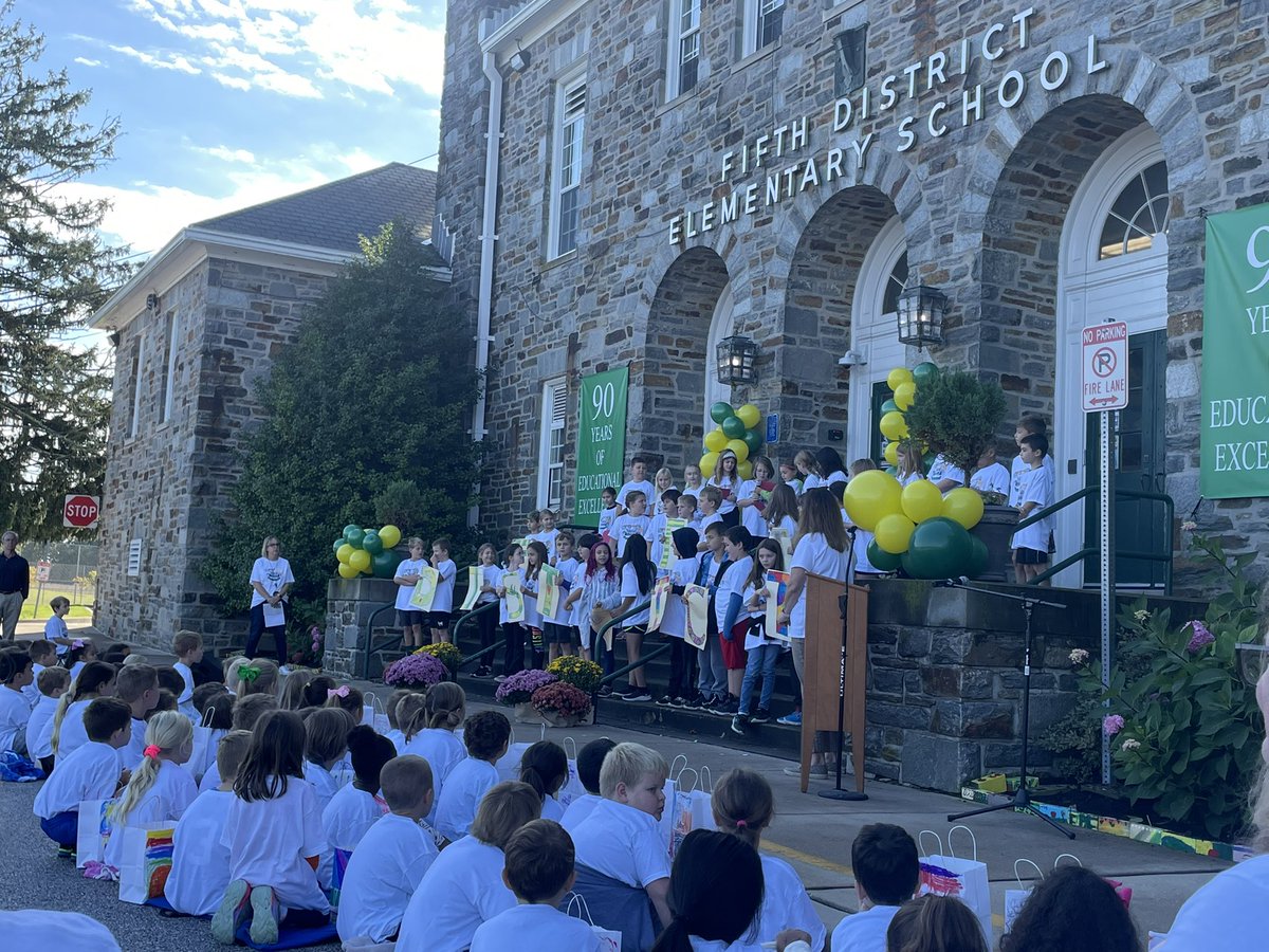 Today we celebrated 90 years of educational excellence at Fifth District! 💚💛 #community <a href="/FDESbcps/">Fifth District Elementary</a>