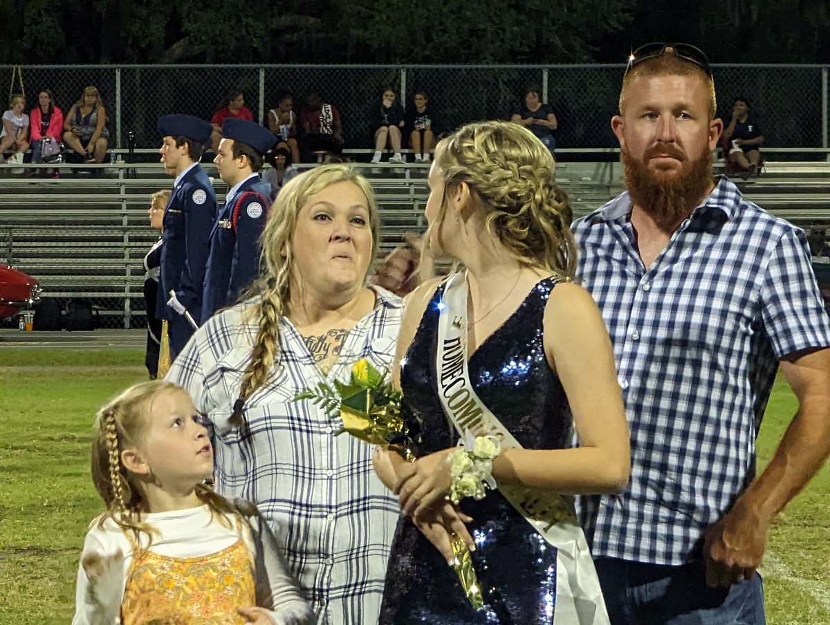 CHSCanes's tweet photo. Ladies and gentlemen, introducing your 2022 Citrus High School Homecoming Queen, Austasia Swing-Manfredi! #onehurricane https://t.co/XUgYAELTnD