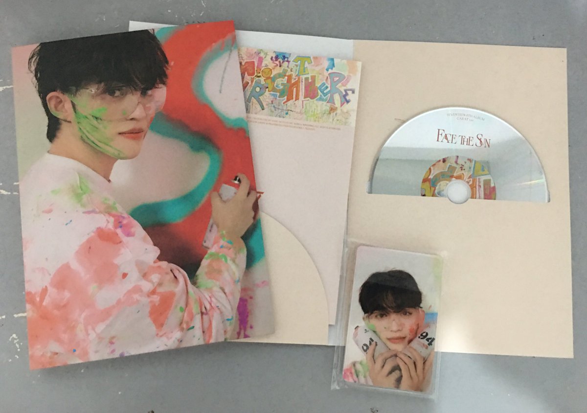 wts lfb svt ph fts carver scoups ver

- 200php
- complete except rpcs
- payo
- gcash | albay | flash, jnt/ggx

dm @sh4wn___ to claim! 

t. scoups seuncheol fts carver album