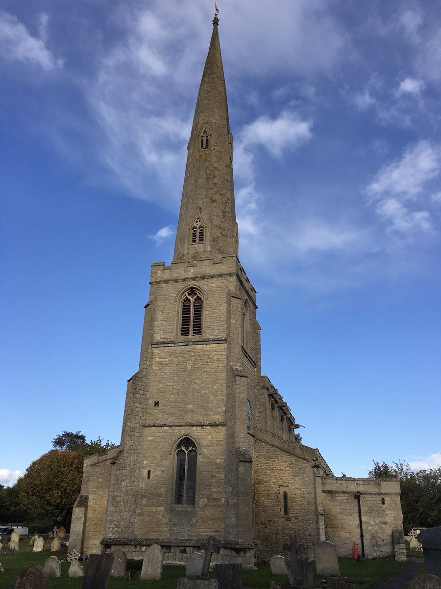 mutley7781's tweet photo. 👀 #Glinton #Peterborough

The tower glows in the evening light, with a clear “entasis” to the silhouette - @YalePevsner 

📖 entasis - a straight shaft can appear to be concave, so a convex curve is deliberately built

Well .… you learn something ever day 🤔

#SteepleSaturday https://t.co/neLpUiOZ7K