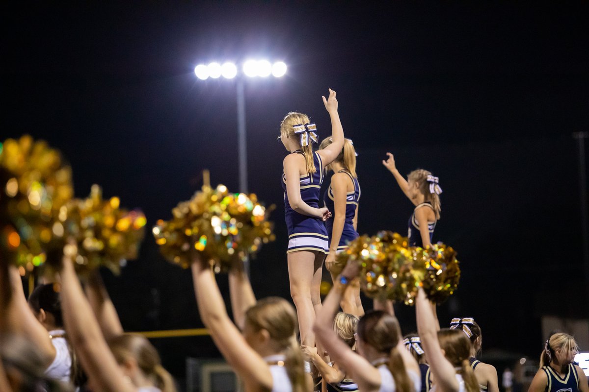 SBS_Houston's tweet photo. Congratulations to Eagle football on their decisive 28-7 victory over Fort Bend Christian Academy! #SBSmoments #ThinkLiveLead https://t.co/4uA4eacN4J
