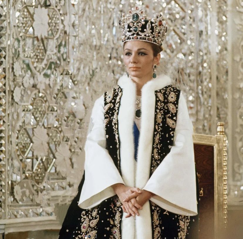 Happy 84th birthday majesty Queen and shahbanu Of Iran Farah Pahlavi                         