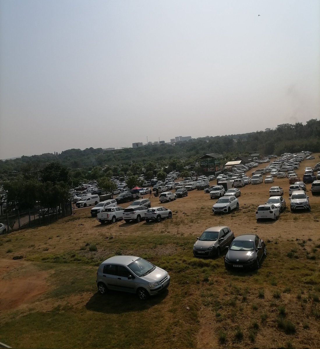 Nelisiwe_music's tweet photo. White people every Saturday Morning some where in Pta exchanging business ideas, buying from one another networking. Being intentional about lifting one another up. Black people where do we meet and buy from one another and share business ideas?? 😩😩😩 https://t.co/EvALHmHeyq