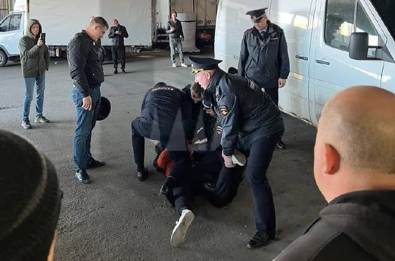 Vents A Krauklis on Twitter: \"RT @__Gaffer__: «Вручение повестки на ...