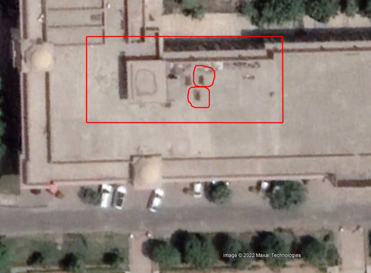 AyazHaiderNaqvi's tweet photo. Through Open-Source Remote-Sensing, the following data has been collected as shown in Satellite images. These images clearly depict the deep-rooted humanitarian crises from the last decade. NMU-AnatomyDeptt (30°12'9.11"N
 71°26'28.28"E)
#NishtarHospital #nishtarhospitalmultan https://t.co/nDRBQtdh9V