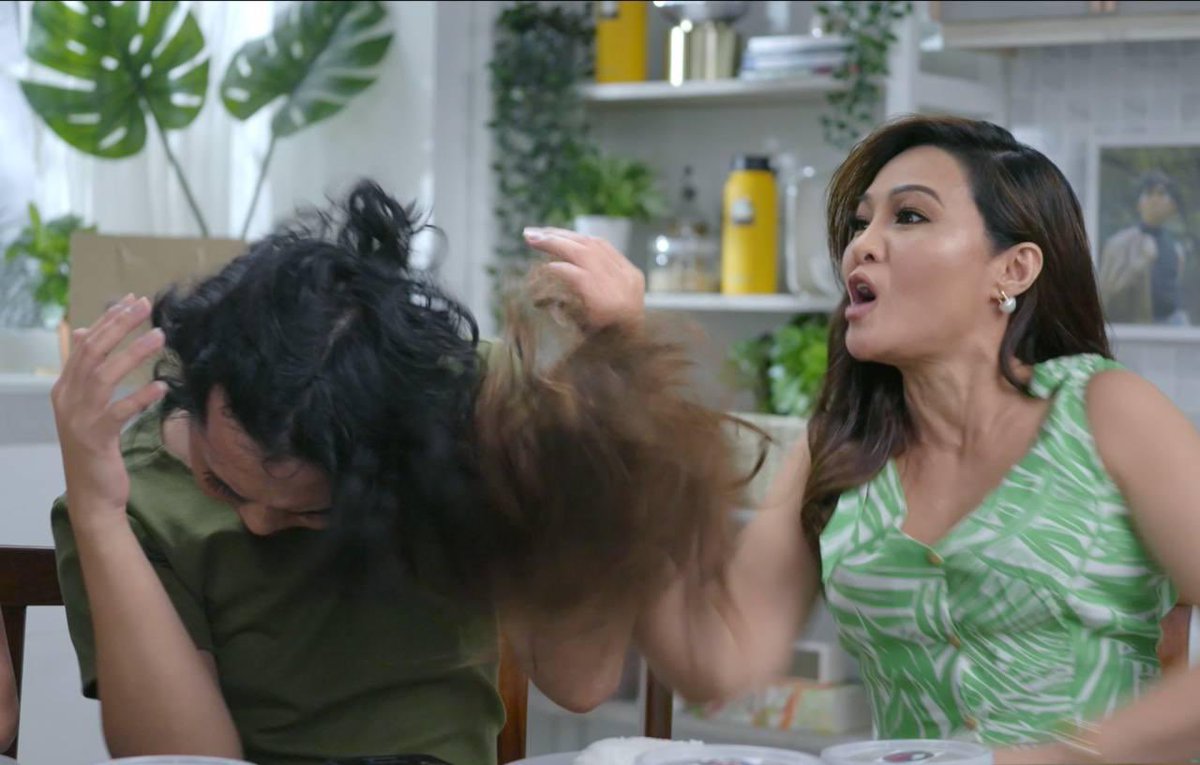 matttchupapi's tweet photo. Kung ayaw mong masabunutan ni Madam Gladys, abay i-ALL SARAP mo na ang Kuzina ni Maron. Madalas ako kumain dito kaya sinasabi ko sa inyo sulit talaga, worth the money pag dito kayo kumain. Sana mapadaan din kayo sa resto at hanapin niyo number kong dinikit ko sa sticky wall nila. https://t.co/cz7XKqMpJK
