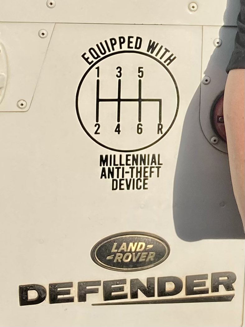 With the recent spate of car thefts, good to have a warning sign installed on the back of the old Defender 😀 #defender #manual