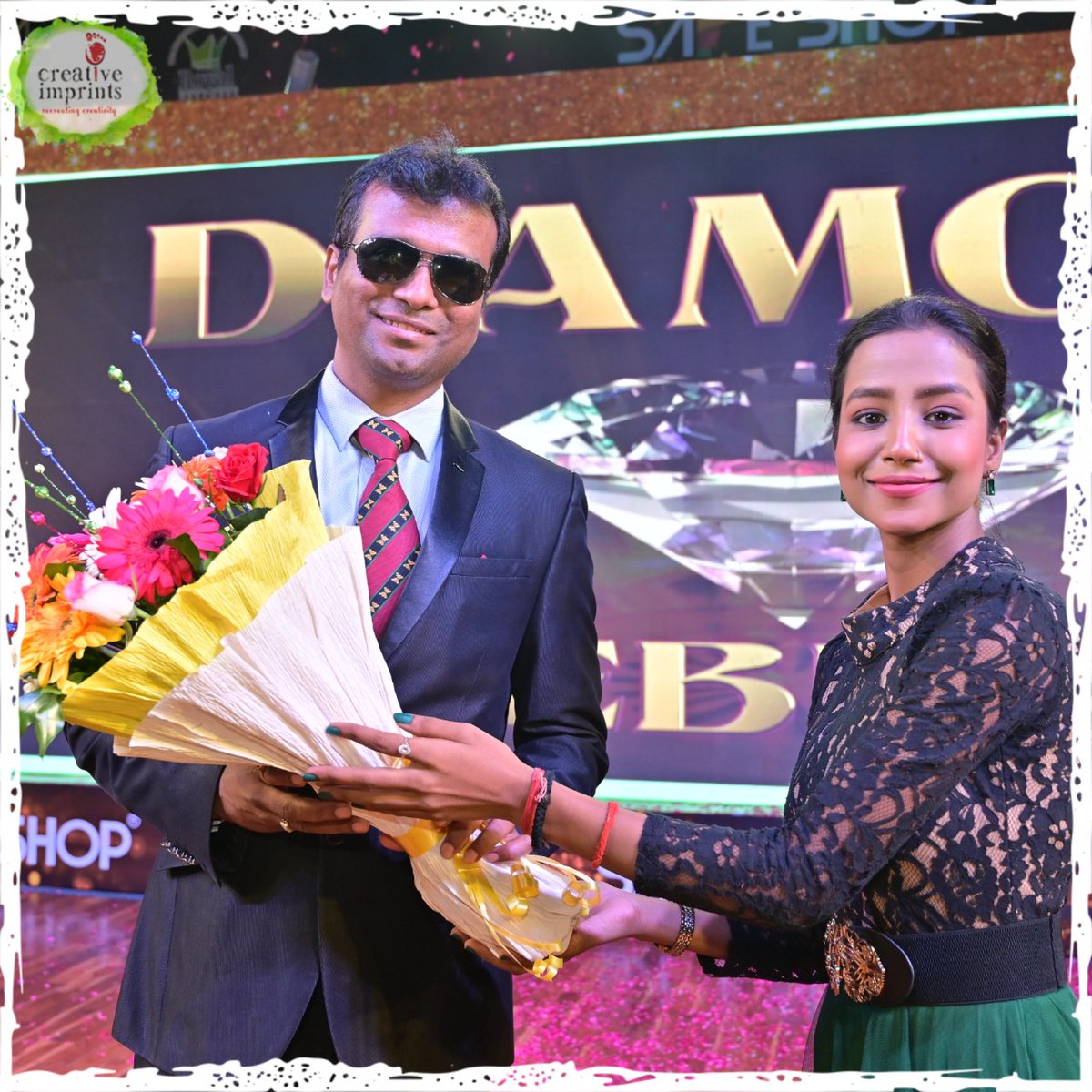 CreativeImprnts's tweet photo. Safe Shop - Diamond Celebration
Designed &amp; Managed by Team Creative Imprints !!!
.
Follow @CreativeImprnts 
.
@hansasinha @ParimalMadhup  
#anjanikumarjha #ajeetkumarjha #entryandrecognition #mlm  #safeshop #SafeShopIndiaTeam #diamond #diamondcelebration #networking #networking https://t.co/4OL5jy4rbh