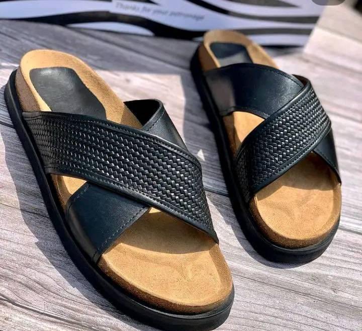 excellenceMZ's tweet photo. Let defined who you are with our footwear’s 🔥🔥🔥🔥.
Price:N9,000
#prayforphyna #megan #seyi #BacktoUni #RingsofPower #NoBraDay #YetToComeTHECITYinBUSAN https://t.co/lzxbelRIXT