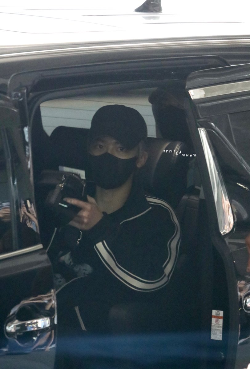𝒲𝒽𝒶𝓉'𝓈 𝒰𝓅 ปุ๊กปิ๊ก ッ tweet media